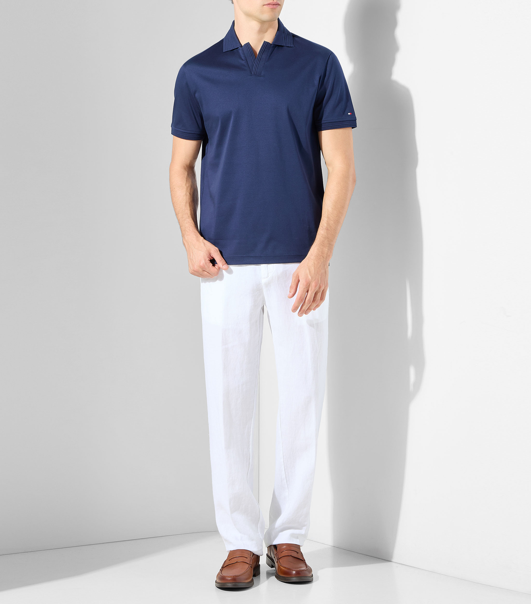 Playera tipo polo manga corta lisa Hombre